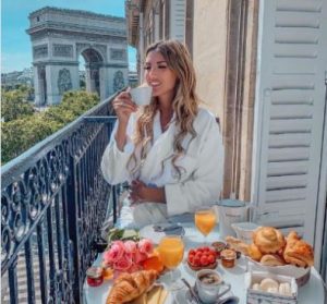 rich sugar mummy