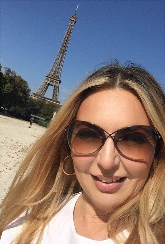 Very Rich Sugar Mummy Willing To Spend On A Young Man – Contact Her Now