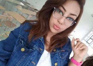 This Rich Lady Wants To Provide Visa And Accommodation For In USA